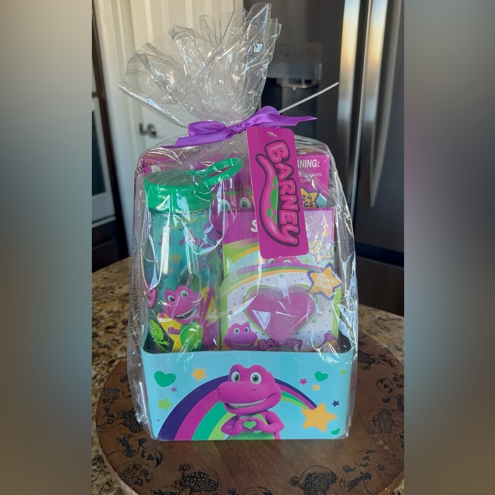 New•Barney Kids Gift Set - Easter Basket• Birthday Gift Set. Collectible!